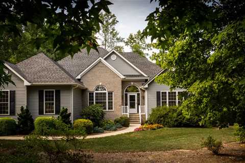 Oak Hills Long Grove Real Estate, Homes for Sale - Falcon Living