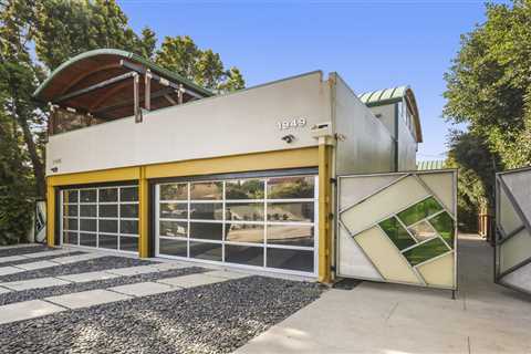 This $3.5M Industrial-Chic Compound Is Finely Tuned for L.A. Living
