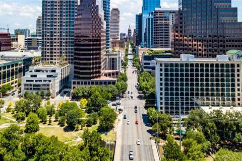 Which companies are moving to austin texas?