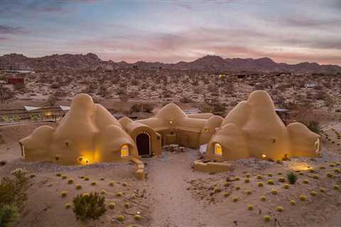 This Trippy Dome Compound Might Just Be the Most Joshua Tree Listing of All Time