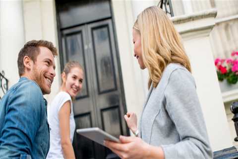 How do real estate agents get more buyers?