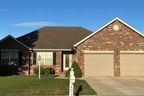 Homes for sale - 4824 Karen Lane, Granite City, IL 62040