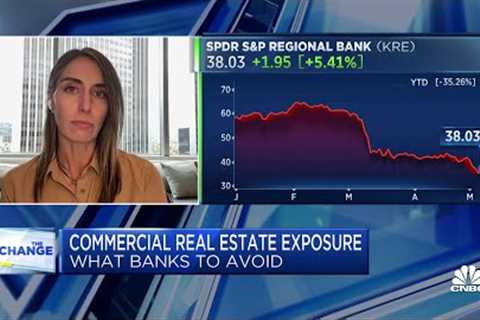 Commercial real estate lenders in San Francisco face risk amid credit crunch, says Julie Biel