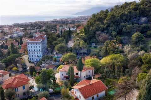 Villa Along The Italian Riviera Offers A Wealth Of Sea Views