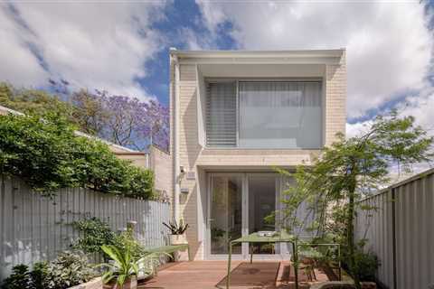 Budget Breakdown: They Turned a Narrow Sydney Terrace House Into an Inner-City Oasis for $397k