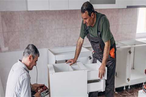 Ensuring Proper Insurance and Permits for Home Renovations