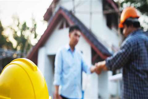 How to Ask About Experience and Qualifications When Choosing a Contractor