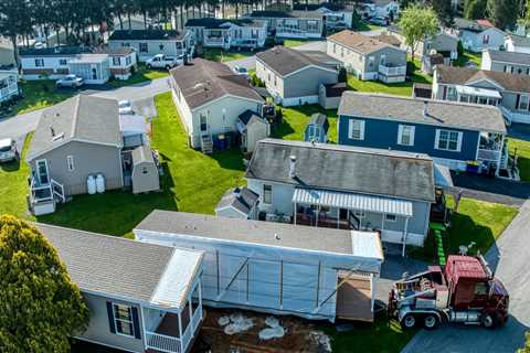 How Gutter Installation In Orlando Protects Manufactured Home Construction From Water Damage?