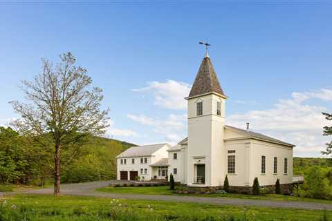 After a Divine Intervention, a Converted 19th-Century Church Lists for $3.9M