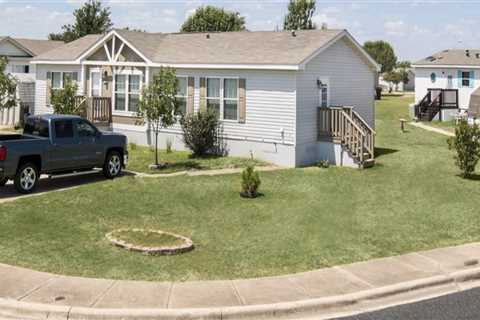 Leander's Resilient Housing: Why Tree Trimming And Pruning Services Are Crucial For Manufactured..