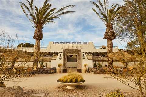 The Renovated Hot Springs Hotel at the Center of a Forgotten Border Town’s Reinvention