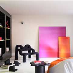 This Eye-Popping Madrid Apartment Overachieves on Its Only Goal